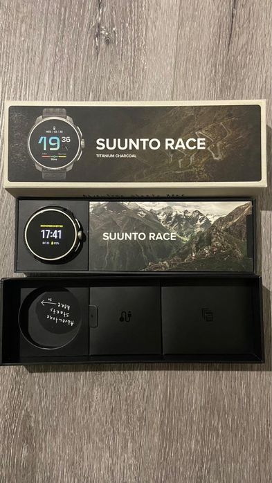 SUUNTO race titanium