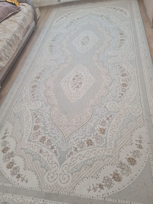 Ковёр шёлковый продам