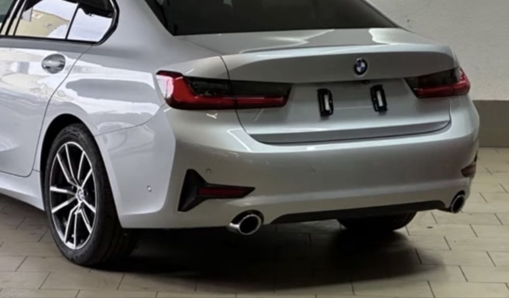 Bara fata/spate bmw G20