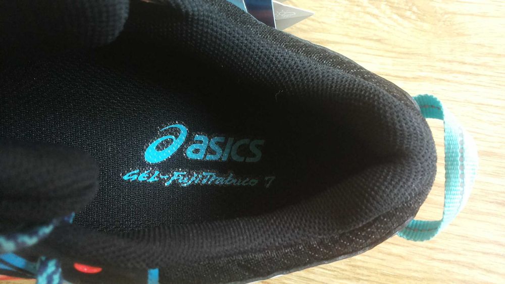 ASICS Gel-FujiTrabuco 7 G-TX GORE-TEX размер EUR 37,5 водонепромокаеми