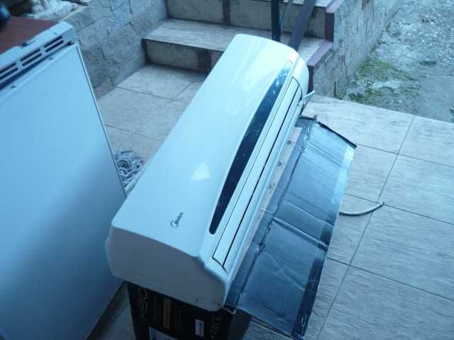 климатик Midea модел MSR-12HRN1