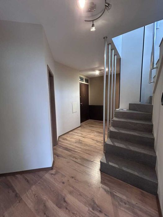 Дава се под наем Мезонет в София, Гео Милев - 297 кв.м за 1595 € - Снимка #2