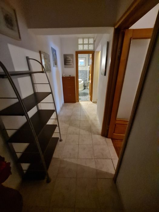 Vind 2camere decomandate etaj 1