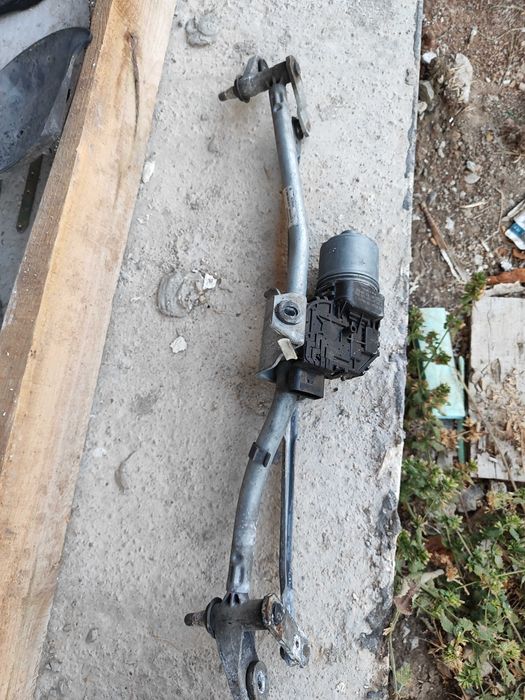 Авточасти за Ауди 400лв А4 Б6 3.0 бензин audi a4 b6