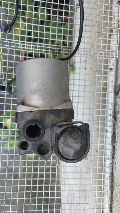 Помпа за газово котле Bosch Grundfos UPS 15-60 CESA02