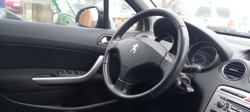Peugeot 308 1.6 бензин на части