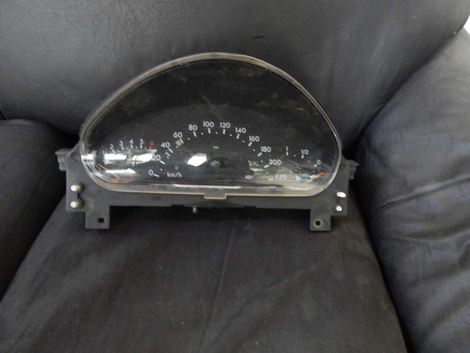 километраж от мерцедес а160