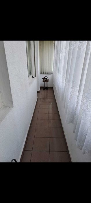 Inchiriez apartament cu 2 camere