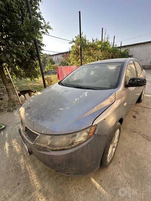 Kia forte 2009 xolati ortacha remont qivorish kerak