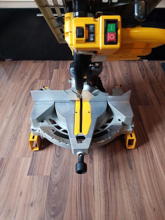 Circular combinat Dewalt D27113, pânză de 305