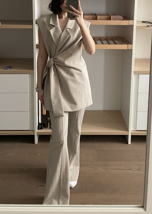 Брючный костюм