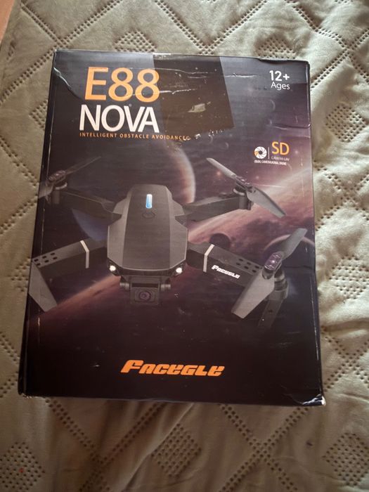 Дрон E88 NOVA 12+