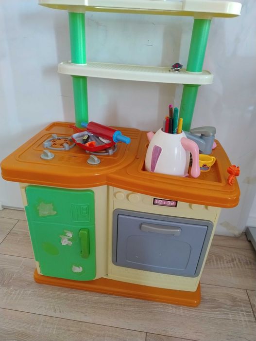 Bucătărie de jucarie