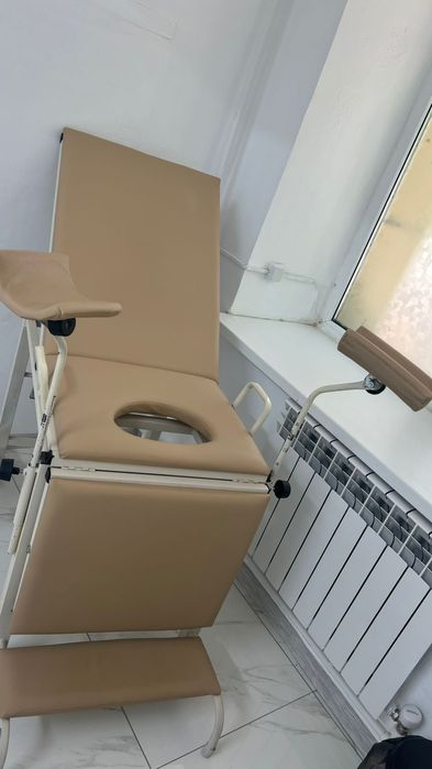 Геникологическое кресло