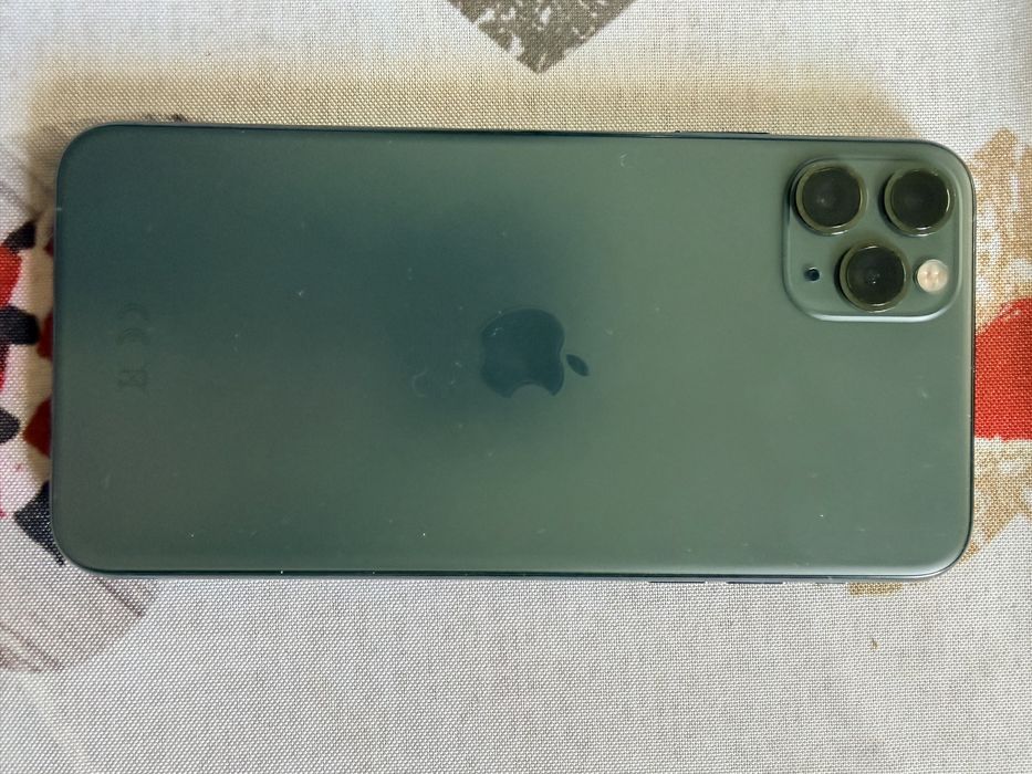 Iphone 11 pro max Midnight green 64GB