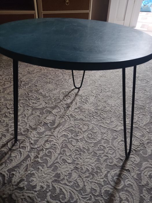 Продам интерьерный столик