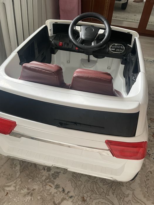 Детская машина Toyota