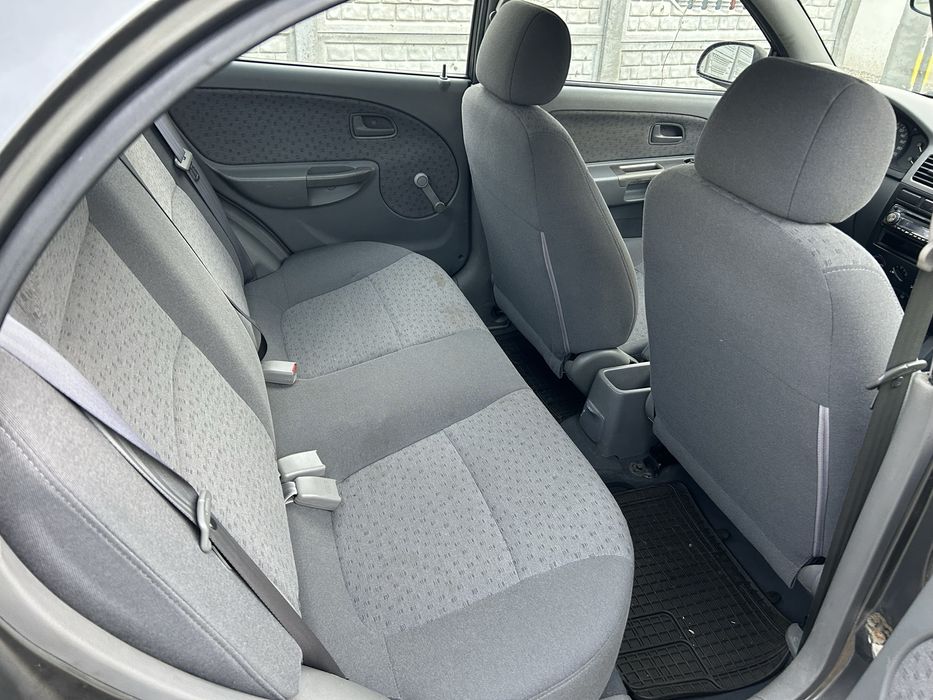 Kia Rio An 2006 102000 km