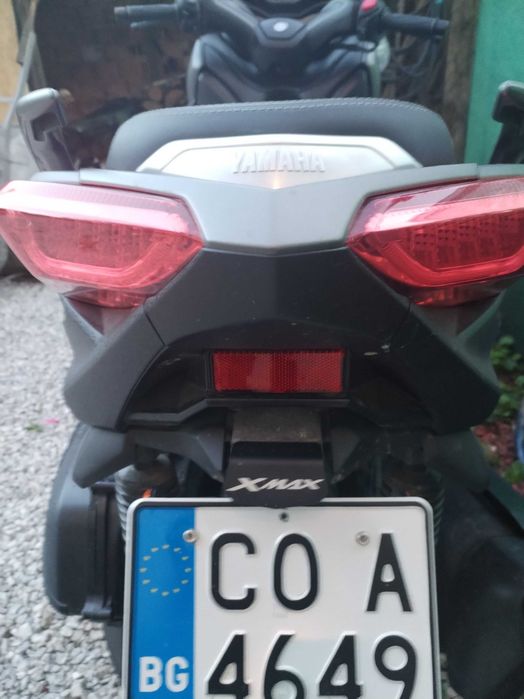 Скутер Yamaha 300куб.
