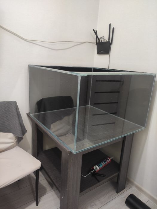 Аквариум 320 литров.