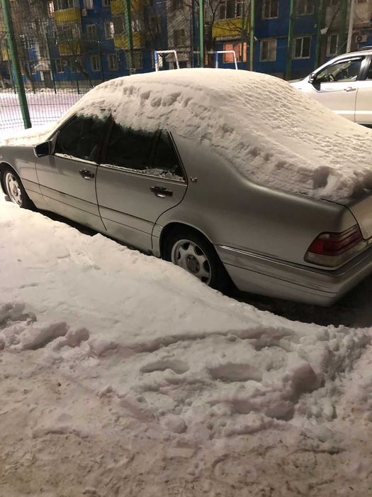 Мерс Е500кабан год 1996обьем 5лит