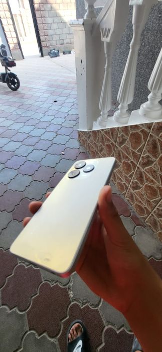 Срочно на обмен 11 или 10 айфон