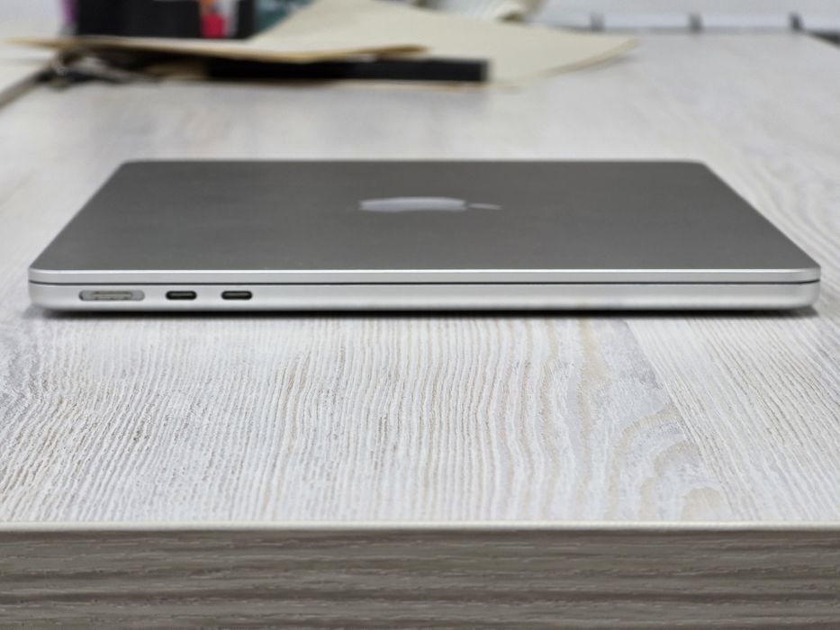 Apple Macbook air M2 13' 85%