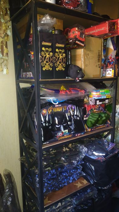 Шкаф стеллаж хай-тек. В отличном состоянии