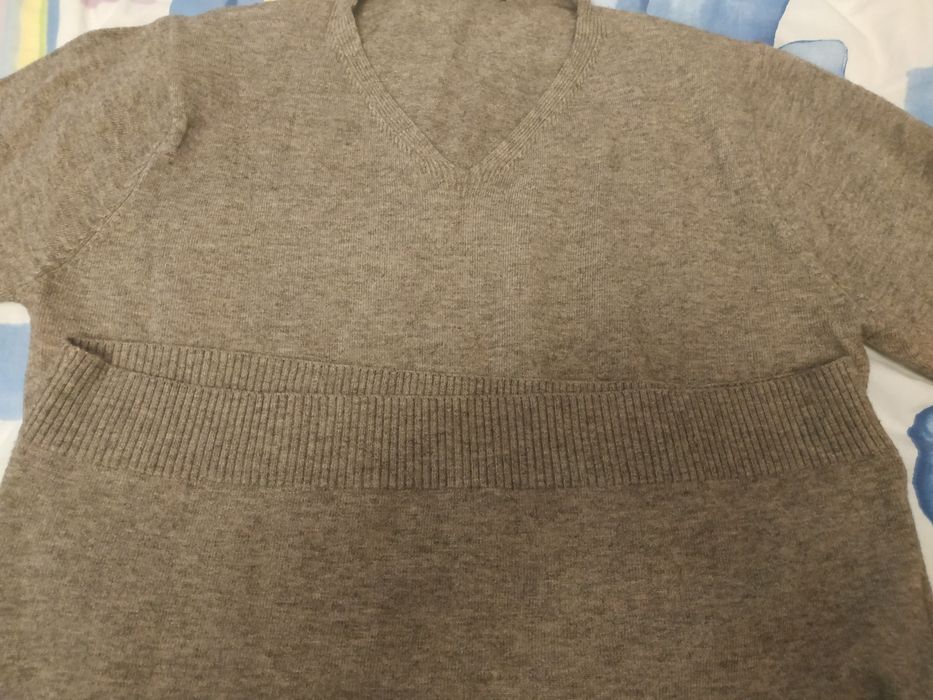 Джемпер известного европейского производителя.