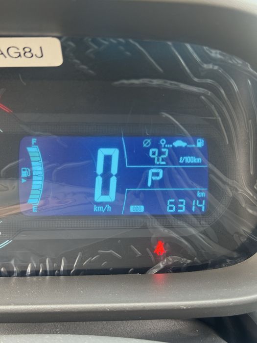 Chevrolet Cobalt 2025 — 4