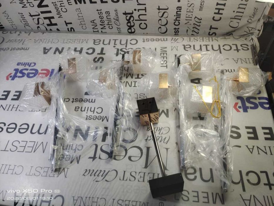 Люстра латунь хрусталь