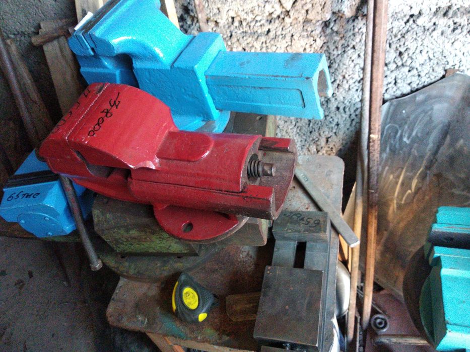 Тиски тисы тисочки разные