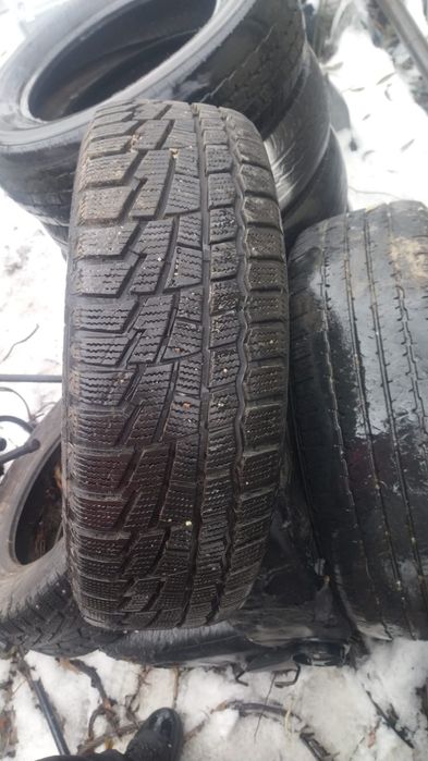 Резины шин, 235,65,17. 245,70,17