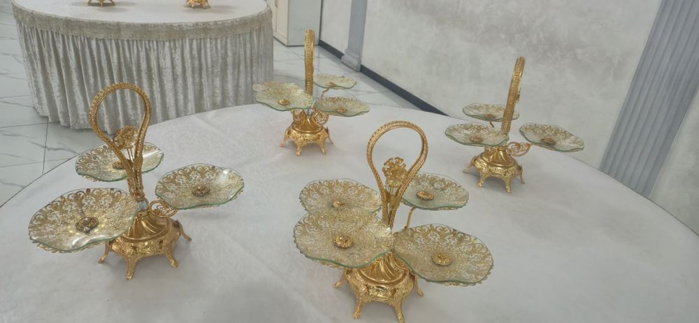 Продам менажницы в хорошем состоянии бу