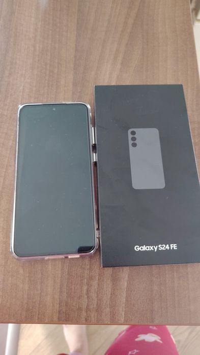 Samsung S 24 Fe 10 din 10