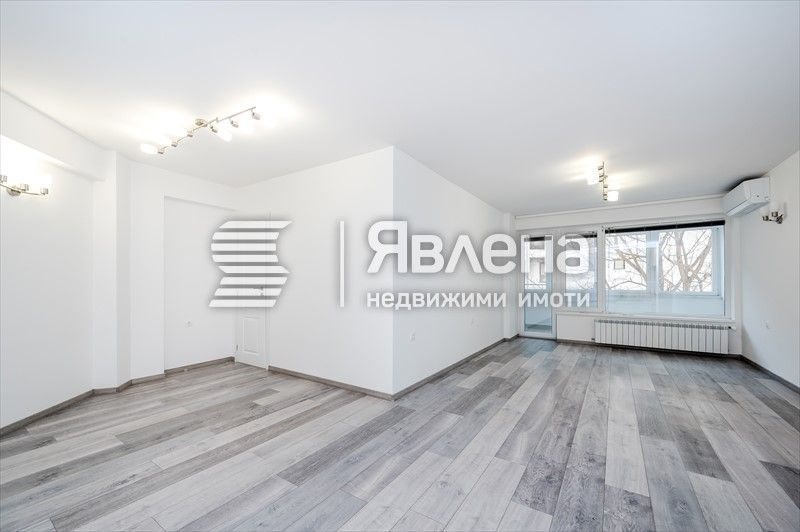 Голям, прекрасен   !!!