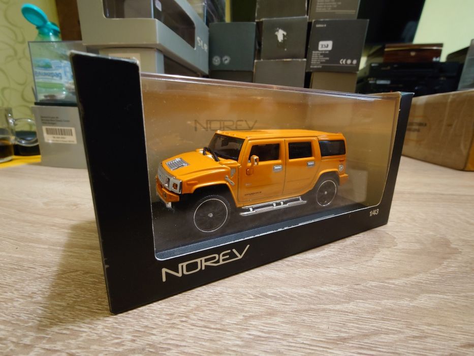 Колекционерски метални колички в мащаб 1:43