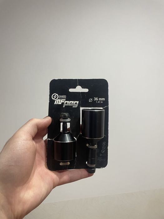 Vând peguri trotineta