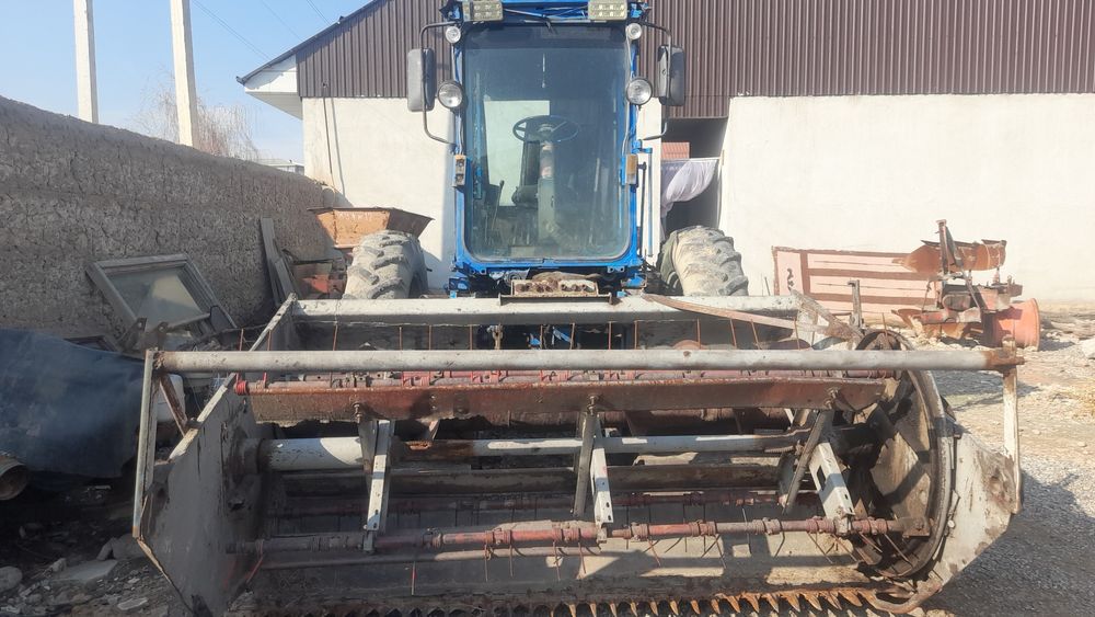 Беда урадиган трактор сотилади