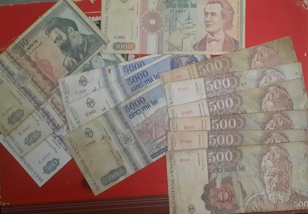 Vând sau schimb Bancnote 500lei,1000lei și 5000lei