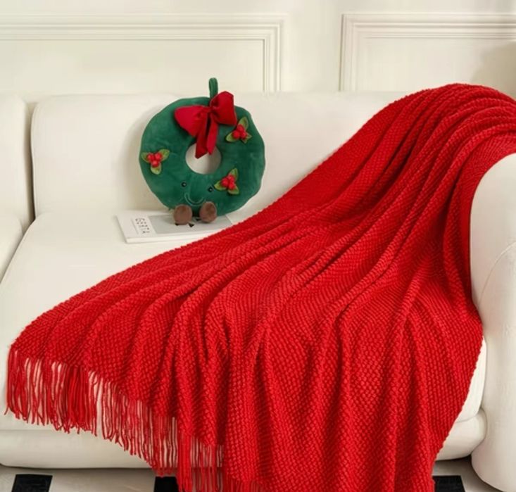 Тёплые пледы новые