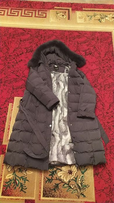 Продается Женское пальто и безрукавка, привезенные с Америки