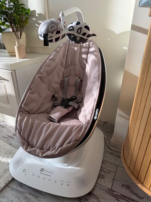MamaRoo 5.0 Risewood В Гаранция!