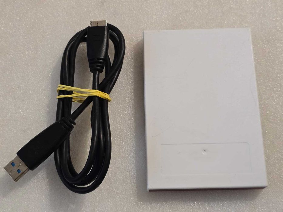 Hard Disk extern SEAGATE 2TB, USB 3.0, metalic 2.5", rosu -teste reale