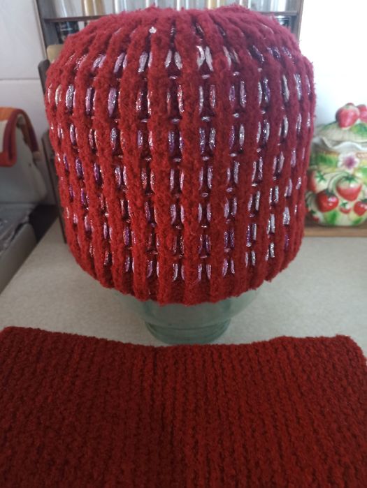 Продам шапки с шарфом