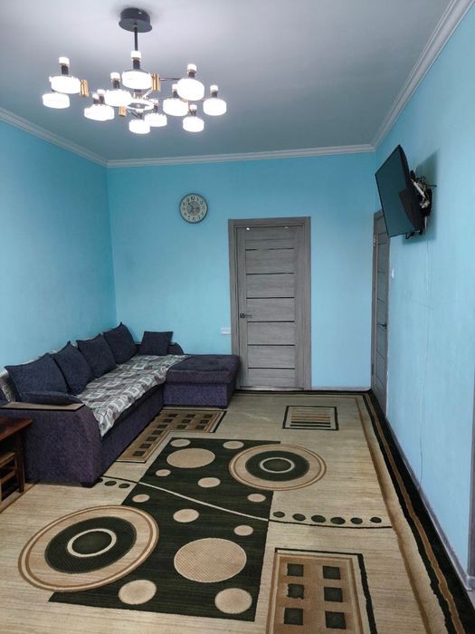 Продается Юнусабад-8 2/4/4