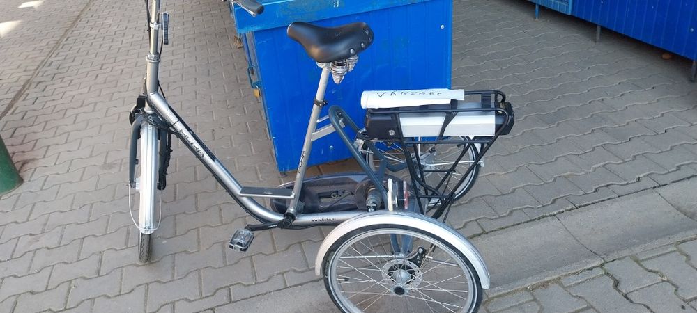 Vând sau schimb tricicletă electrică olandeză,yamaha xj600 cu problemă