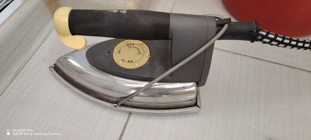 Утюг Laurastar, б/у