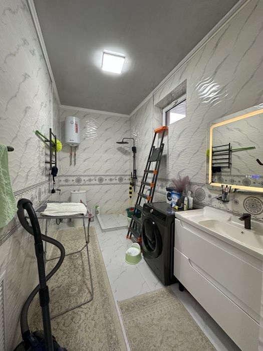 5 бөлмелі жер үй Комсомолда