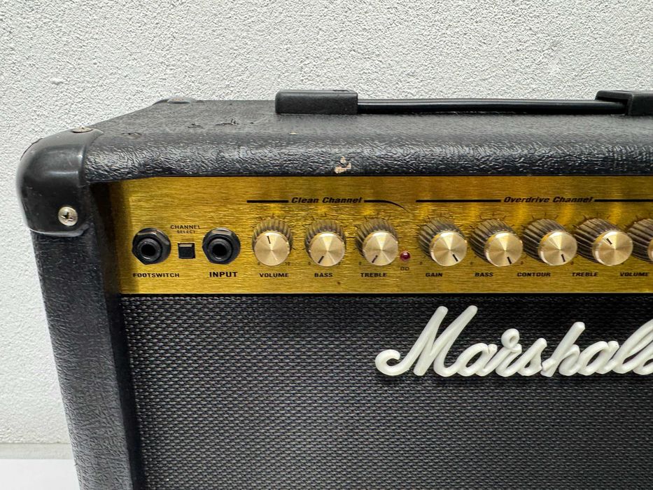 Кубе - Marshall MG30DFX